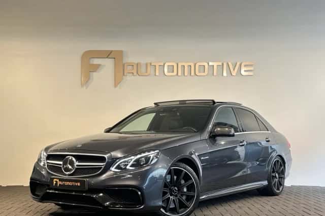 Mercedes-Benz E-Klasse (2014) thumbnail 1