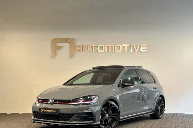 Volkswagen Golf (2019) thumbnail 1