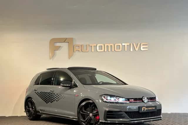 Volkswagen Golf (2019) thumbnail 4