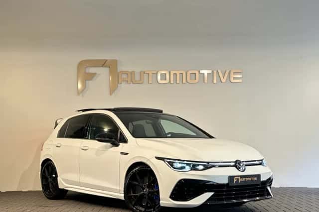 Volkswagen Golf (2023) thumbnail 4