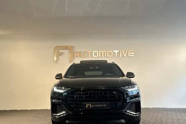 Audi Q8 (2022) thumbnail 3