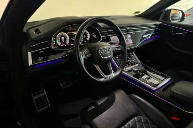 Audi Q8 (2022) thumbnail 3