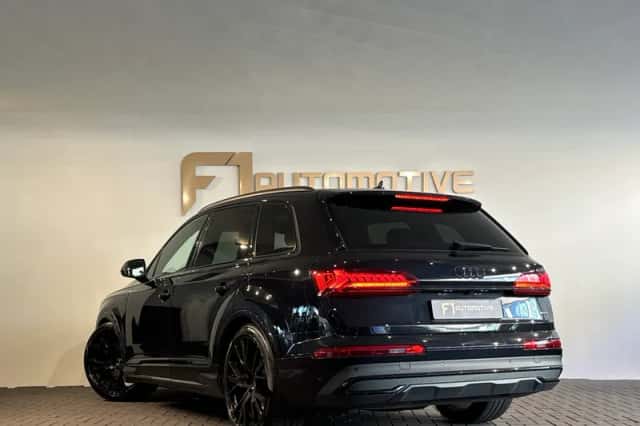 Audi Q7 (2020) thumbnail 2