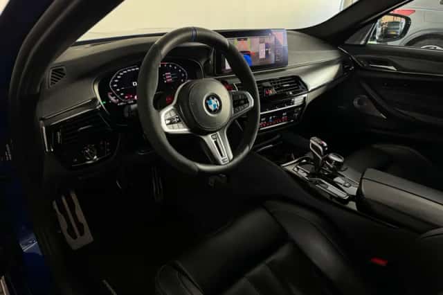 BMW M5 (2021) thumbnail 3