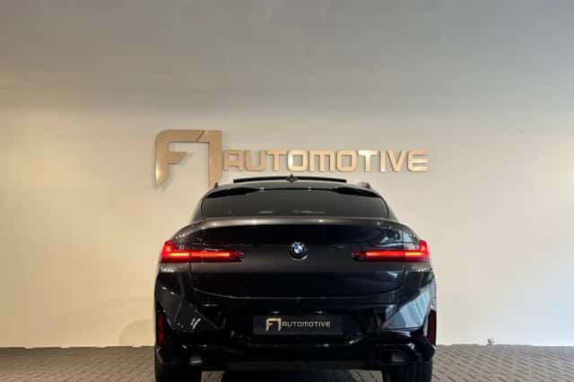 BMW X4 (2022) thumbnail 5