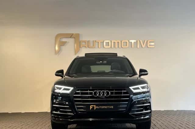 Audi Q5 (2021) thumbnail 2