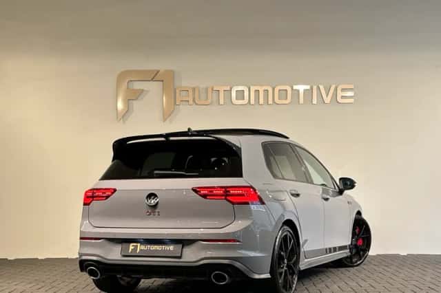 Volkswagen Golf (2023) thumbnail 4