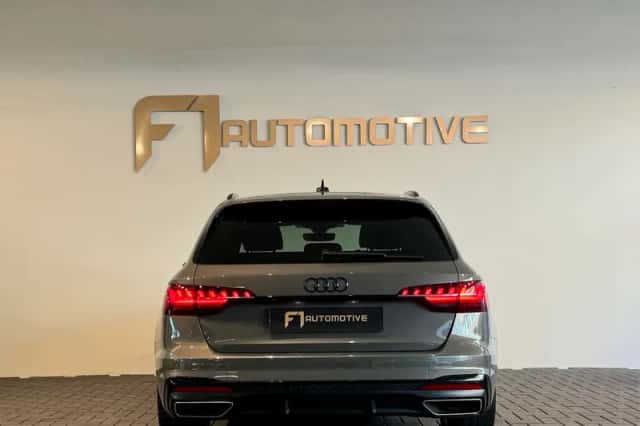 Audi A4 (2024) thumbnail 4