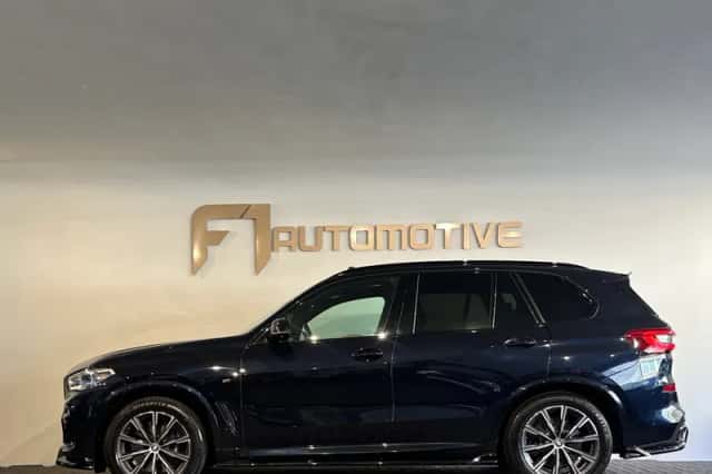BMW X5 (2019) thumbnail 6