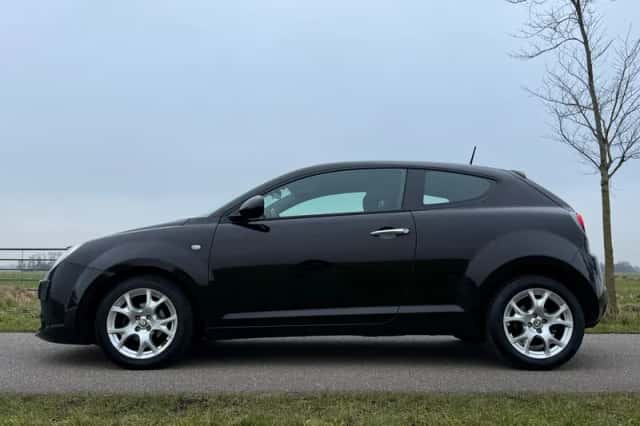 Alfa Romeo Mito (2014) thumbnail 2