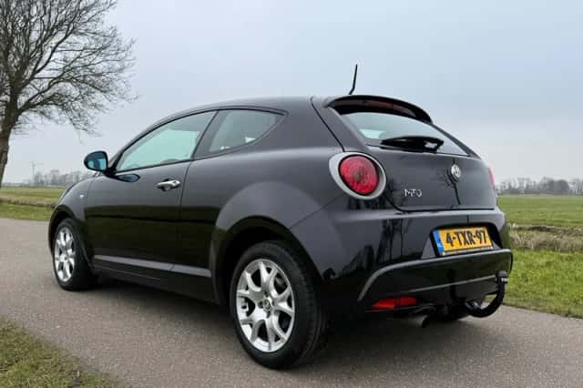 Alfa Romeo Mito (2014) thumbnail 3