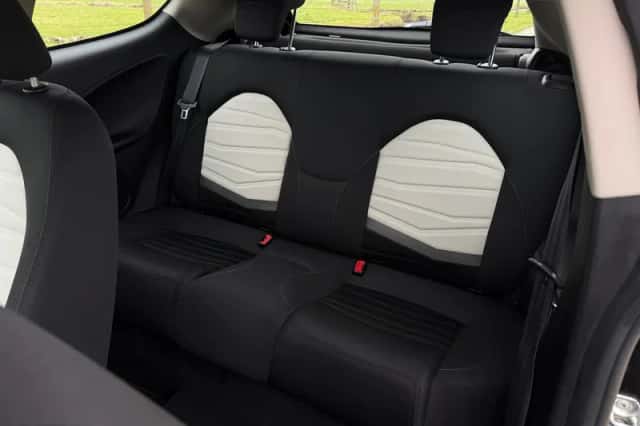 Alfa Romeo Mito (2014) thumbnail 8