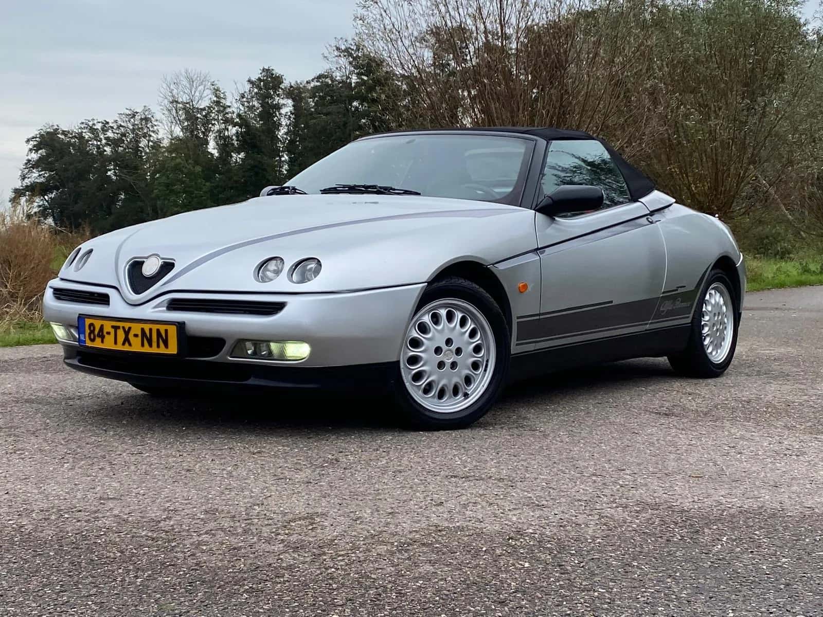 Alfa Romeo Spider (1997) — foto 1