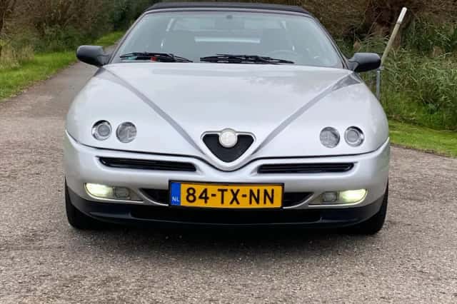 Alfa Romeo Spider (1997) thumbnail 6