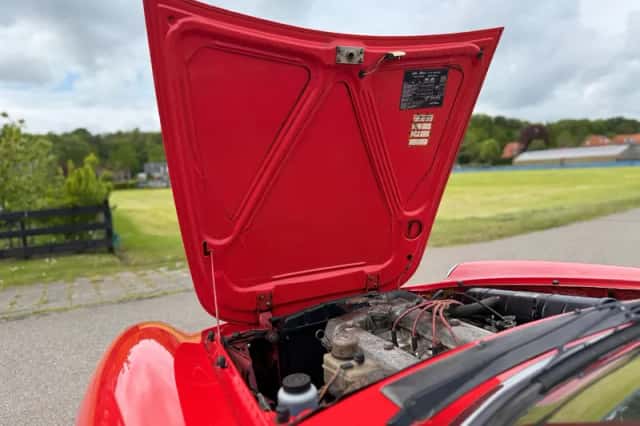 Alfa Romeo Spider (1981) thumbnail 19