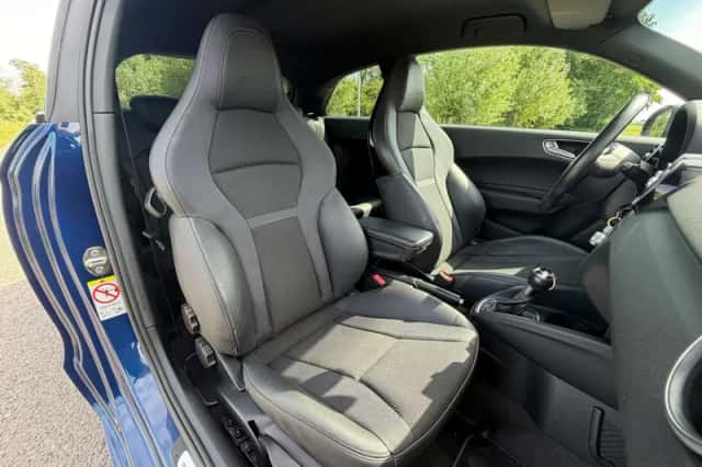 Audi A1 (2012) thumbnail 6