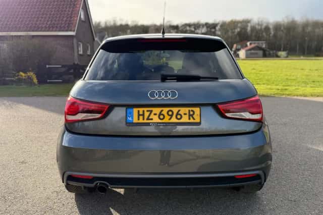 Audi A1 (2016) thumbnail 7