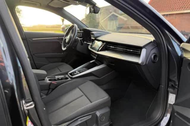 Audi A3 (2021) thumbnail 22