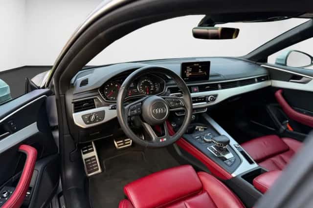 Audi A5 (2018) thumbnail 26