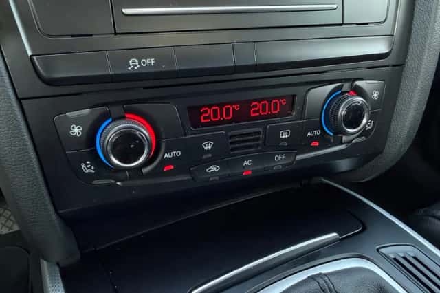 Audi A5 (2012) thumbnail 11