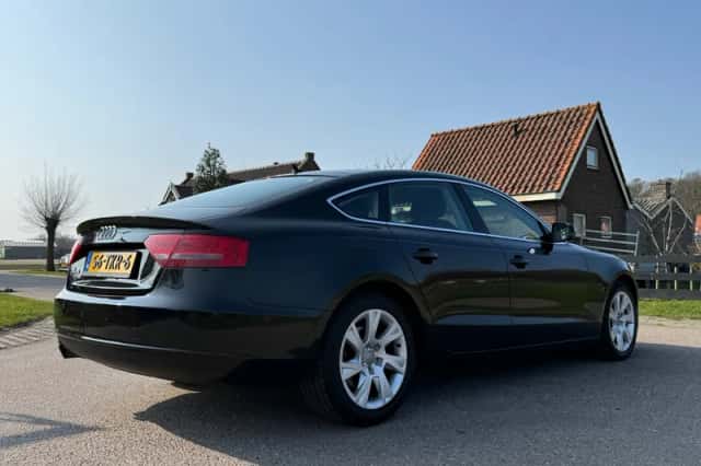 Audi A5 (2012) thumbnail 30