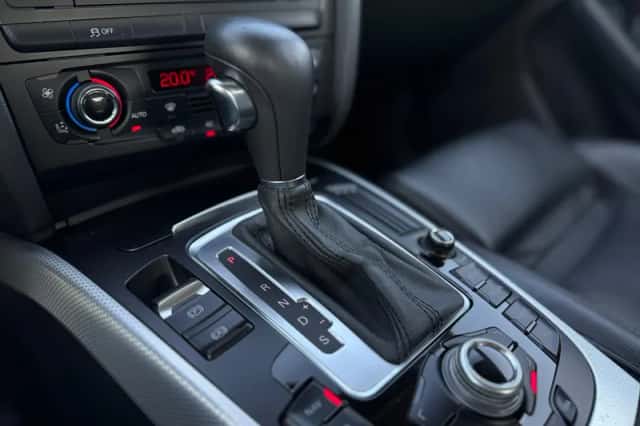 Audi A5 (2012) thumbnail 7