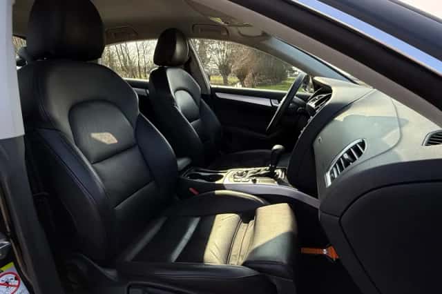 Audi A5 (2012) thumbnail 10