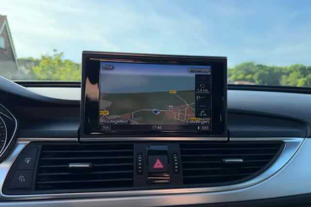 Audi A6 (2015) thumbnail 16