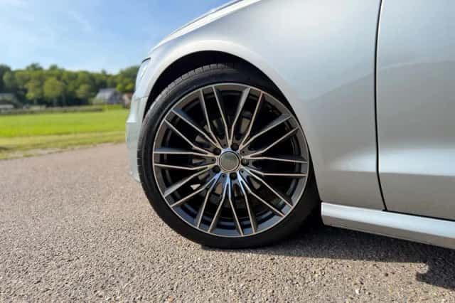 Audi A6 (2015) thumbnail 25