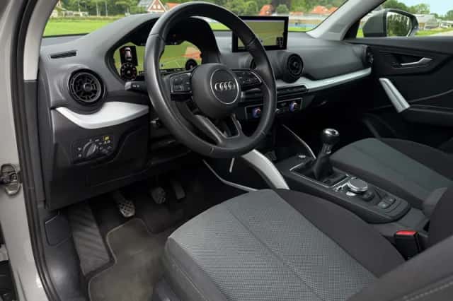 Audi Q2 (2018) thumbnail 4