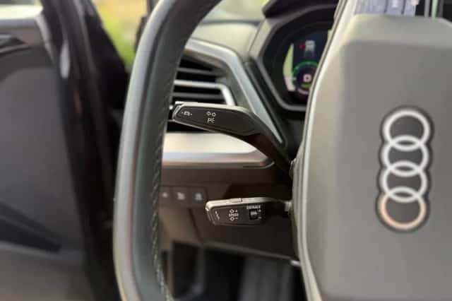 Audi Q4 e-tron (2022) thumbnail 18