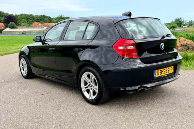 BMW 1-Serie (2008) thumbnail 13
