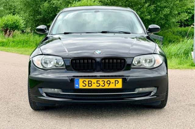 BMW 1-Serie (2008) thumbnail 3