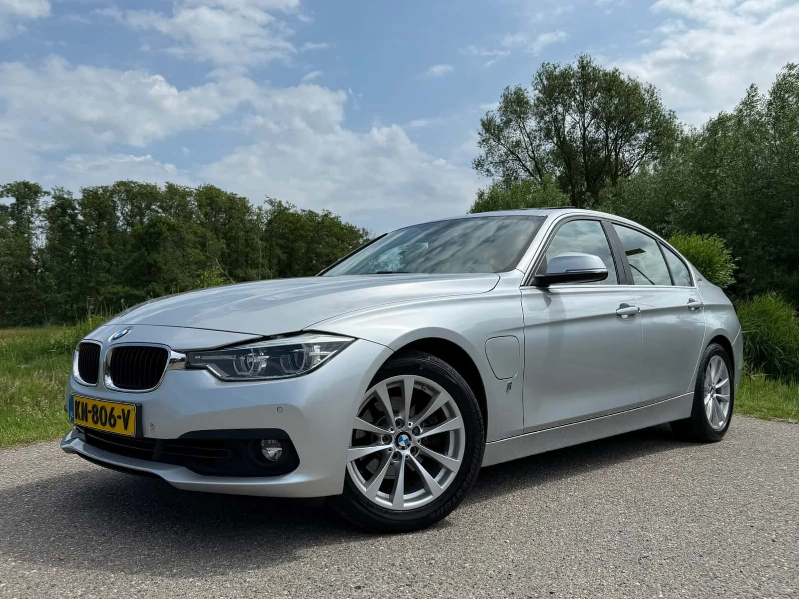 BMW 3-Serie (2016) — foto 1