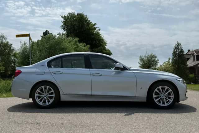 BMW 3-Serie (2016) thumbnail 35