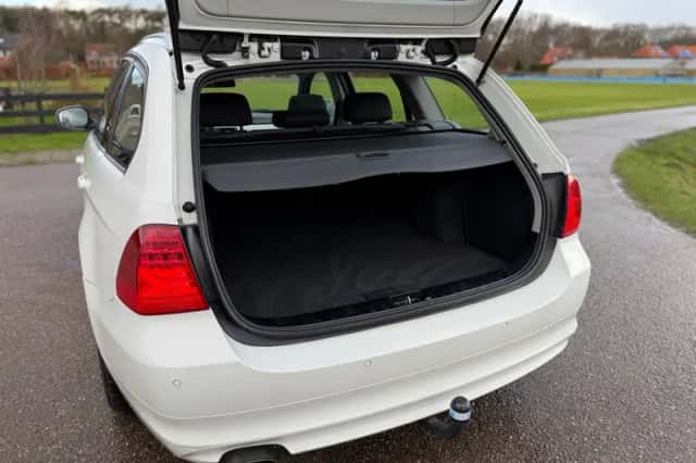 BMW 3-Serie (2011) thumbnail 20