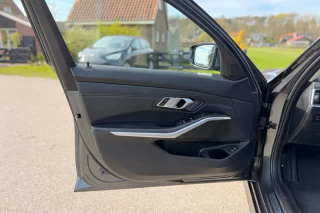 BMW 3-Serie (2020) thumbnail 11