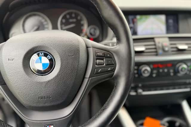 BMW X3 (2011) thumbnail 20