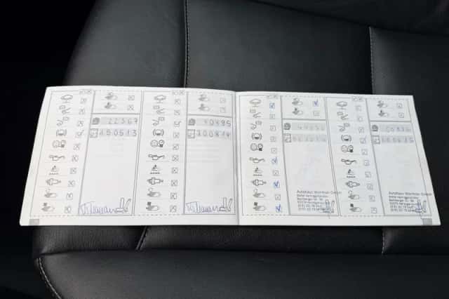 BMW X3 (2011) thumbnail 33