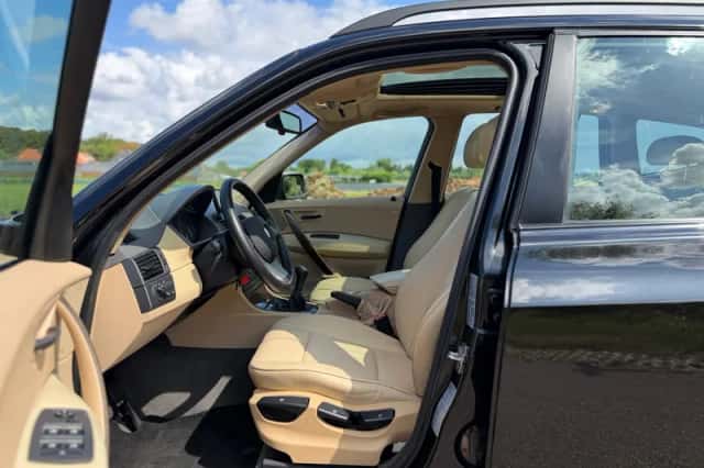 BMW X3 (2004) thumbnail 6