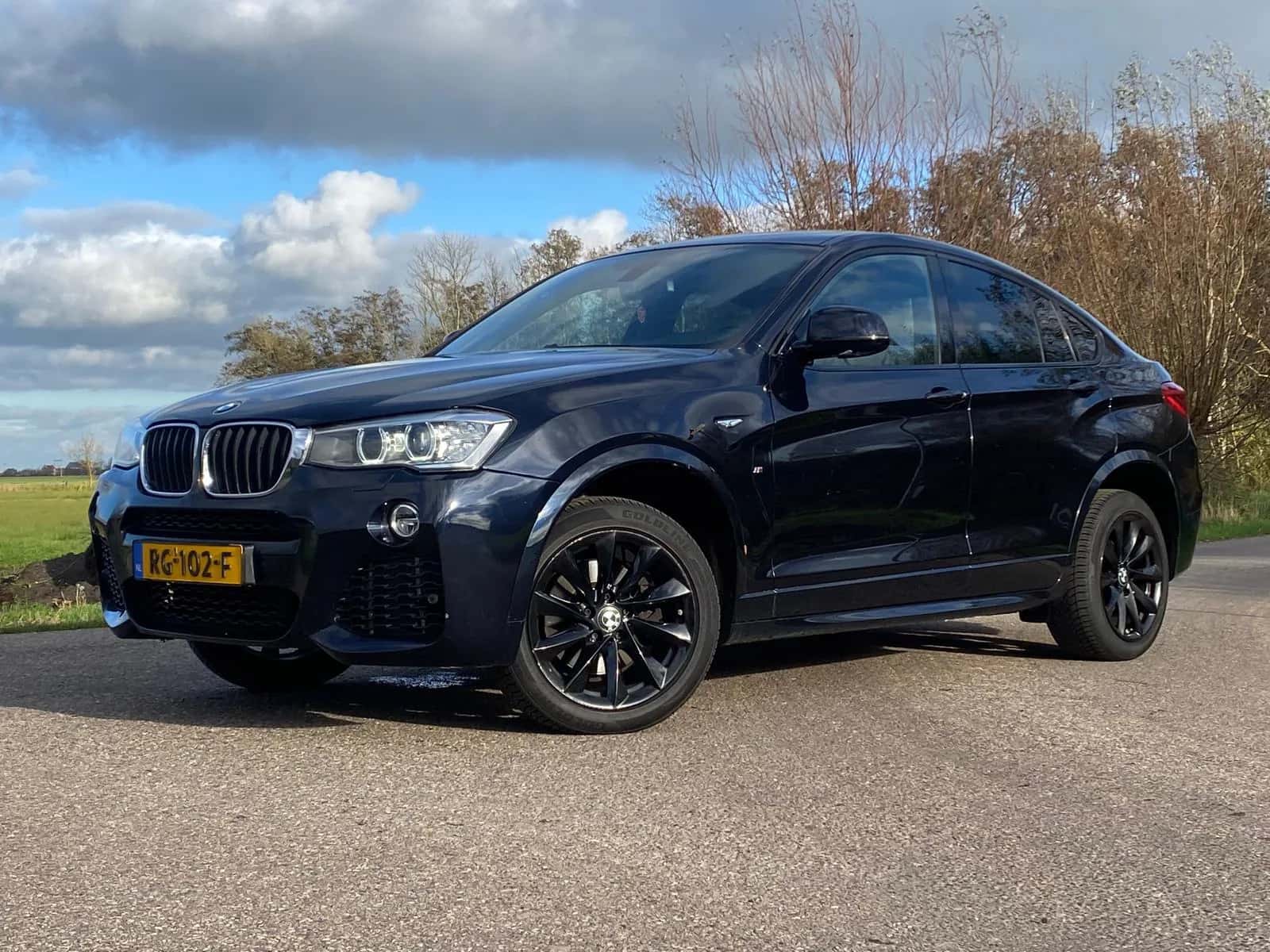 BMW X4 (2016) — foto 1