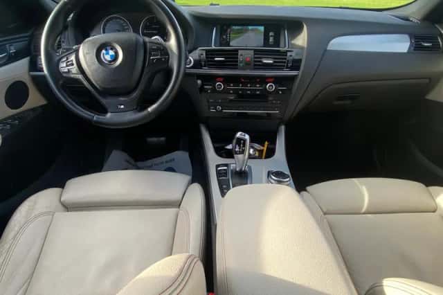 BMW X4 (2016) thumbnail 5