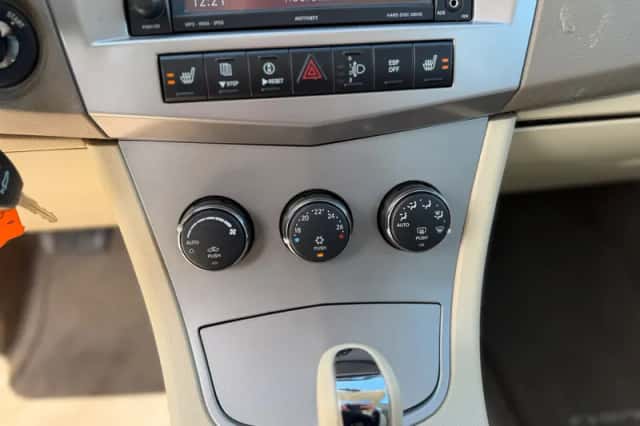 Chrysler Sebring (2009) thumbnail 16