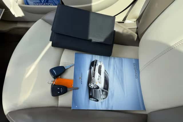 Chrysler Sebring (2009) thumbnail 25