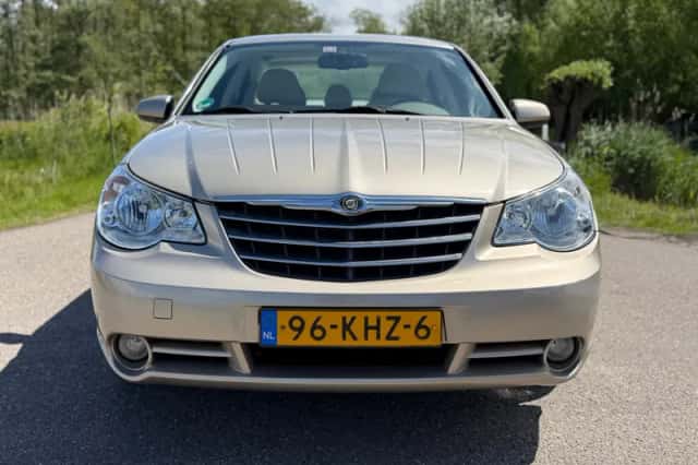 Chrysler Sebring (2009) thumbnail 4