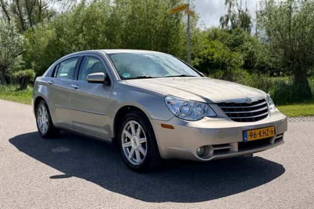 Chrysler Sebring (2009) thumbnail 5