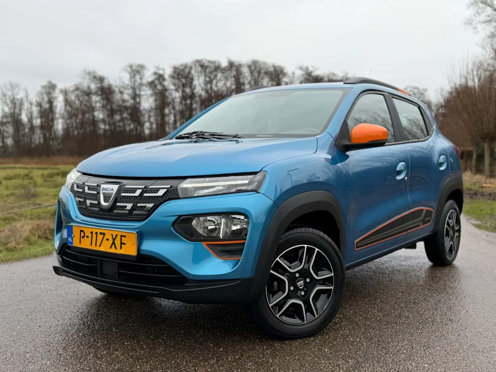 Dacia Spring (2022) — foto 1