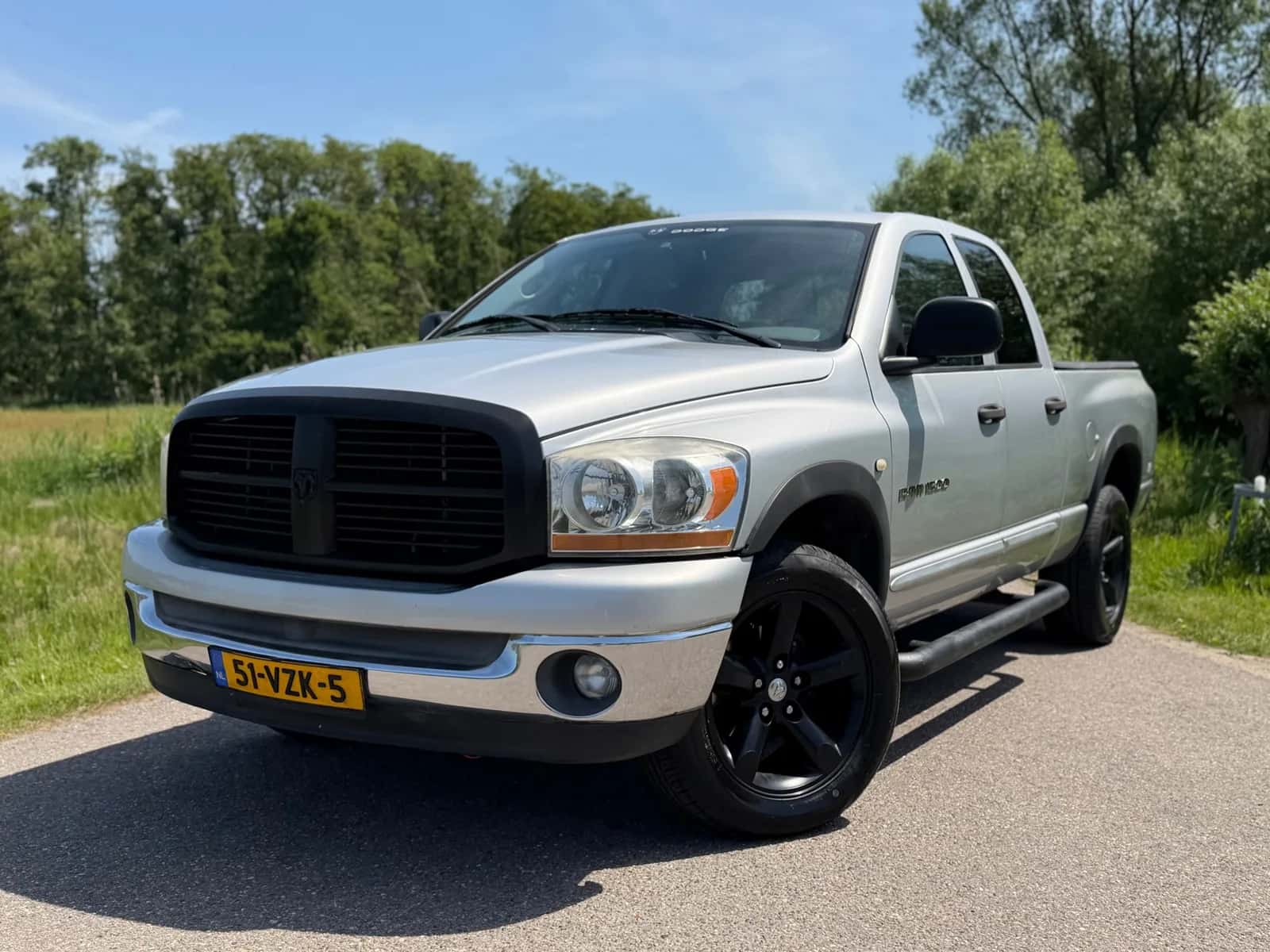 Dodge RAM (2006) — foto 1