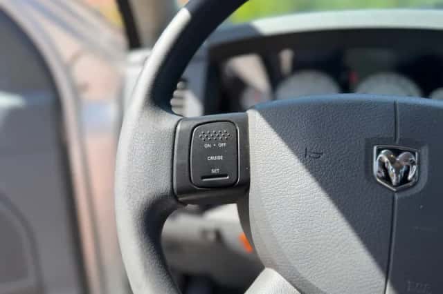 Dodge RAM (2006) thumbnail 13