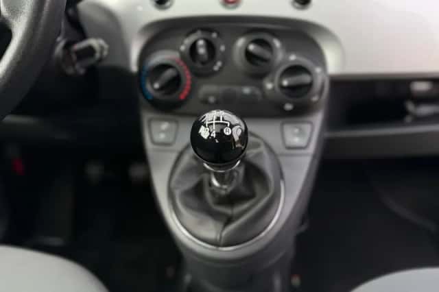 Fiat 500 (2011) thumbnail 11
